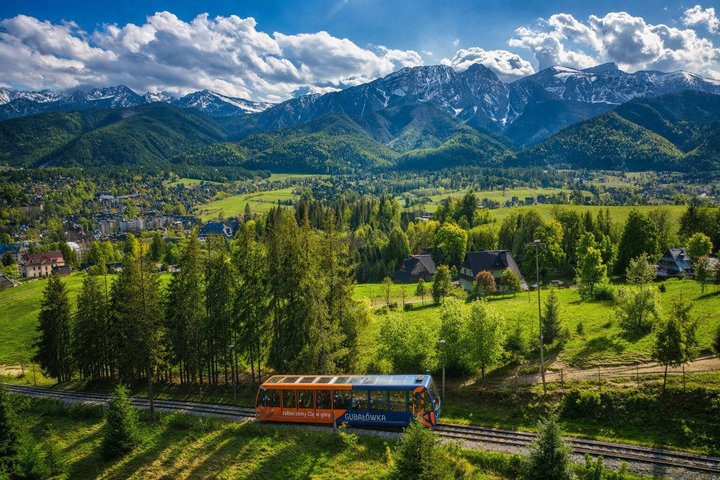 Krakow: Zakopane Tour, Tatra Mountains & Cable Car (Hotel Pickup) | wizardtrip