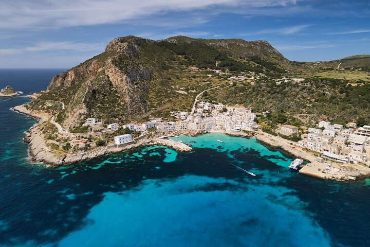 Båttur som utforskar Egadiska öarna Favignana och Levanzo från Trapani, Sicilien, foto 6 | wizardtrip
