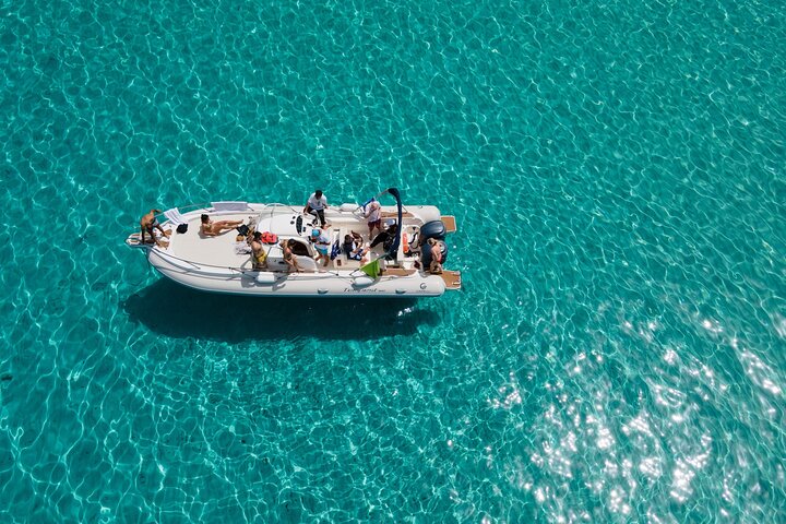Båttur som utforskar Egadiska öarna Favignana och Levanzo från Trapani, Sicilien, foto 7 | wizardtrip