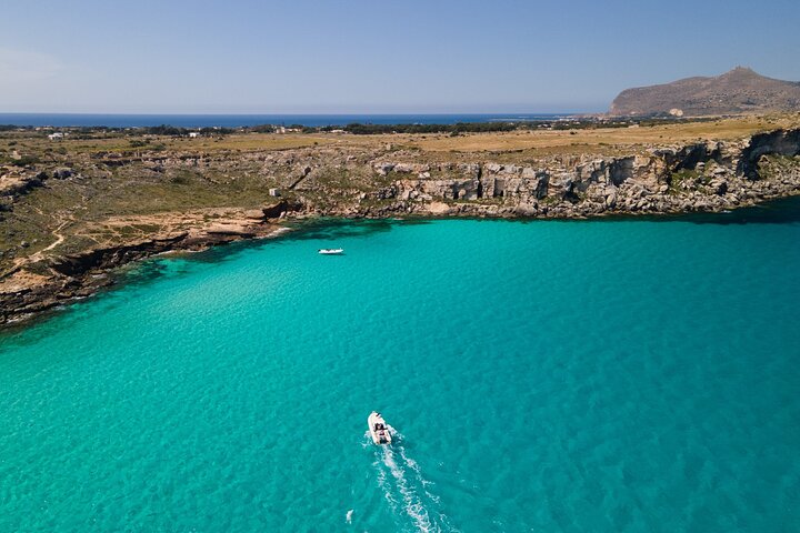 Båttur som utforskar Egadiska öarna Favignana och Levanzo från Trapani, Sicilien, foto 14 | wizardtrip