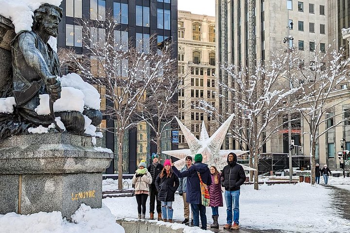 カナダ、旧市街モントリオールのガイド付きウォーキングツアー。ランドマークや通りを紹介、写真16 | wizardtrip