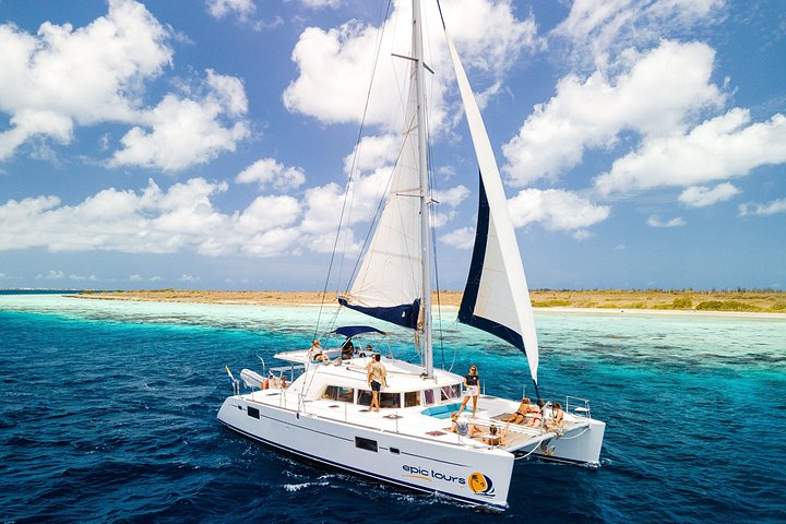 Passeio de catamarã e snorkeling em Bonaire com jantar de churrasco a bordo, foto 9 | wizardtrip
