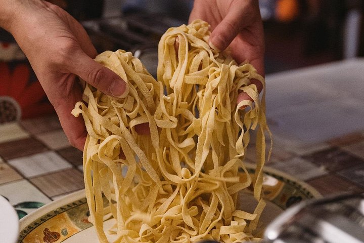 Praktischer Kochkurs für Pasta und Tiramisu in einem Mailänder Restaurant mit Weinprobe, Foto 16 | wizardtrip