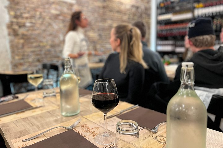 Aula prática de pizza e gelato em Roma com vinho, foto 10 | wizardtrip