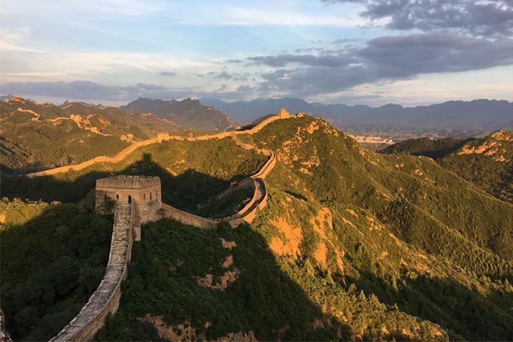 Jinshanling Große Mauer Wanderung: Morgen-/Sonnenuntergangstour | wizardtrip
