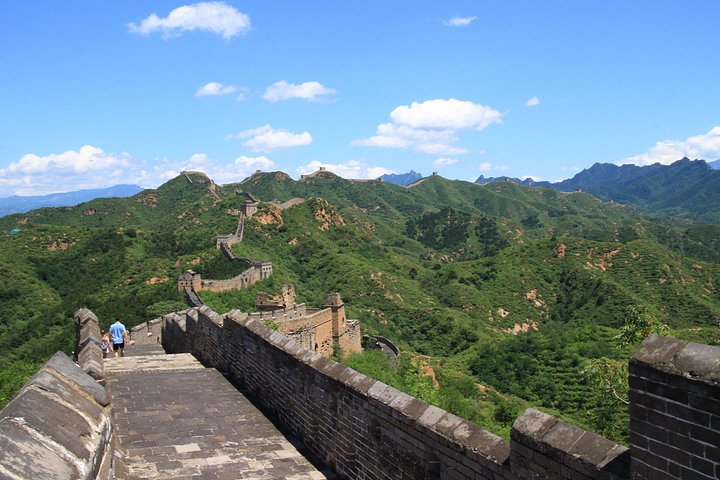 Randonnée sur la Grande Muraille historique de Jinshanling près de Pékin, en Chine, avec des vues imprenables, photo 19 | wizardtrip