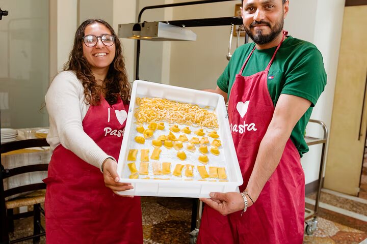 Cours authentique de fabrication de pâtes dans un palais historique de Florence avec dégustation de vins, photo 17 | wizardtrip
