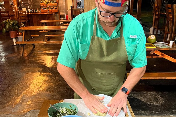 Hands-on farm-to-table cooking class in La Fortuna, Costa Rica, with fresh ingredients and traditional methods, photo 12 | wizardtrip