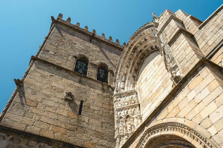 Excursión en grupo reducido explorando las históricas Guimarães y Braga, Portugal, incluyendo castillos y catedrales, foto 15 | wizardtrip