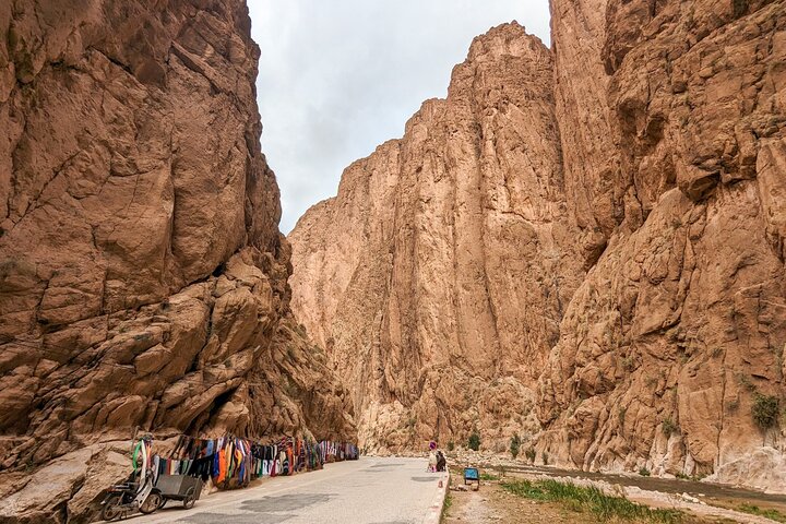 Excursión compartida de 3 días de Marrakech a Fez con experiencia de campamento en el desierto, foto 7 | wizardtrip