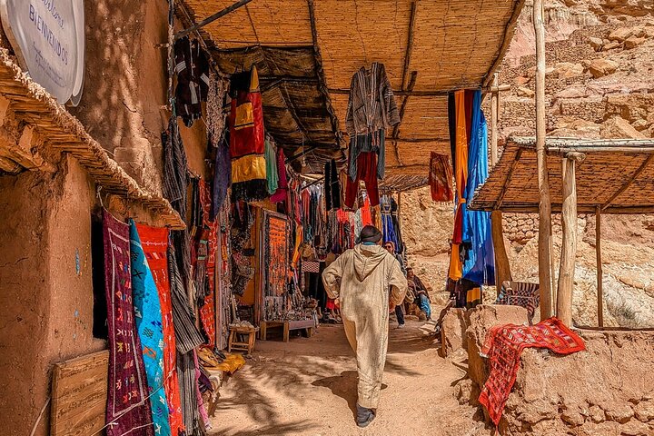 2-tägiges luxuriöses Wüstenabenteuer von Marrakesch nach Zagora, inklusive Kamelritten und Berbercamp-Aufenthalten, Foto 8 | wizardtrip