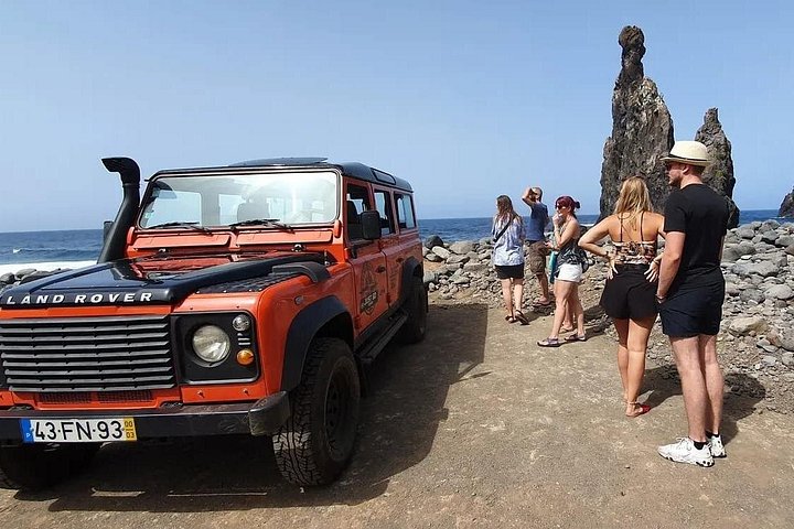 Tour en Jeep explorant la côte ouest de Madère, incluant piscines naturelles, falaises et forêts, photo 10 | wizardtrip