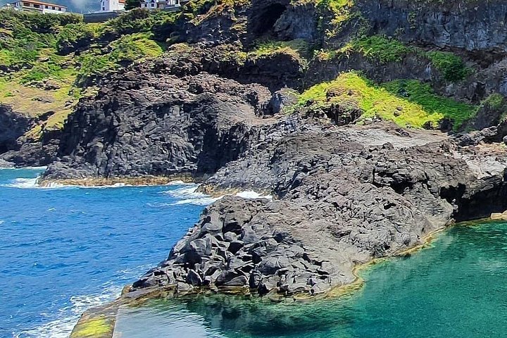 Tour en Jeep explorant la côte ouest de Madère, incluant piscines naturelles, falaises et forêts, photo 39 | wizardtrip