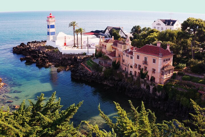 Un tour panorámico por los palacios de Sintra, el Palacio da Pena, Regaleira, Cabo da Roca y Cascais desde Lisboa, foto 8 | wizardtrip