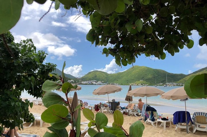 Experience a thrilling 4-hour island hopping and snorkeling adventure in Saint Martin with power boat rides and beach stops, photo 9 | wizardtrip