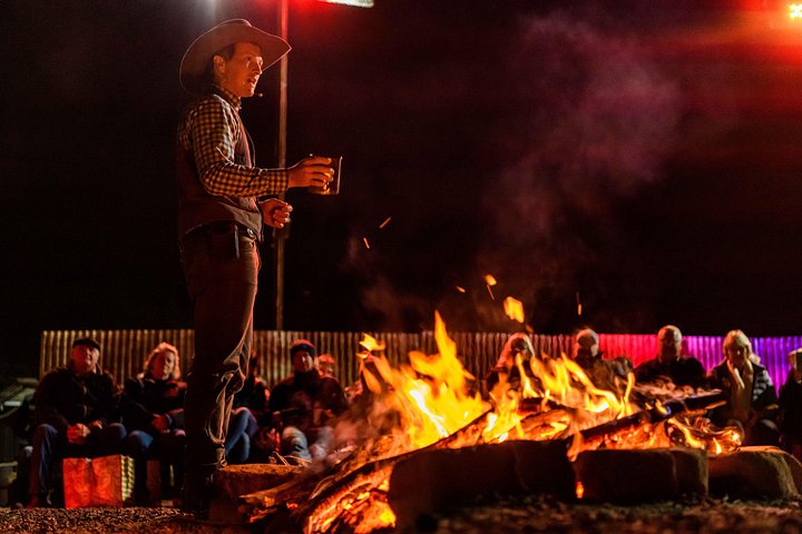 Oplev en outback solnedgangstur, lejrbåls middag og lyd- og lysshow i Longreach, Australien, foto 8 | wizardtrip