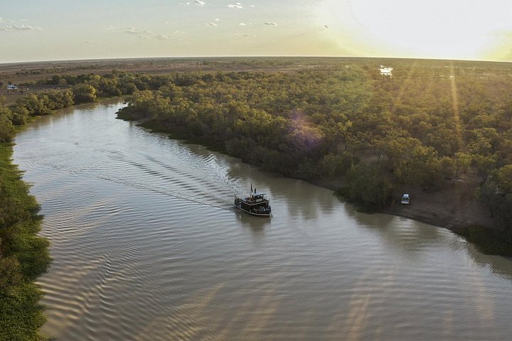 Oplev en outback solnedgangstur, lejrbåls middag og lyd- og lysshow i Longreach, Australien, foto 9 | wizardtrip