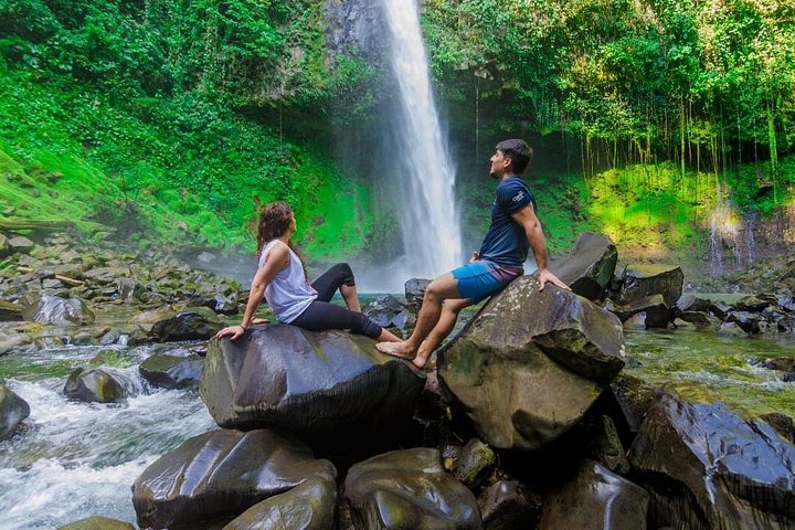 ラ・フォルトゥナの自然の美しさを探索：滝、吊り橋、アレナル火山、写真28 | wizardtrip