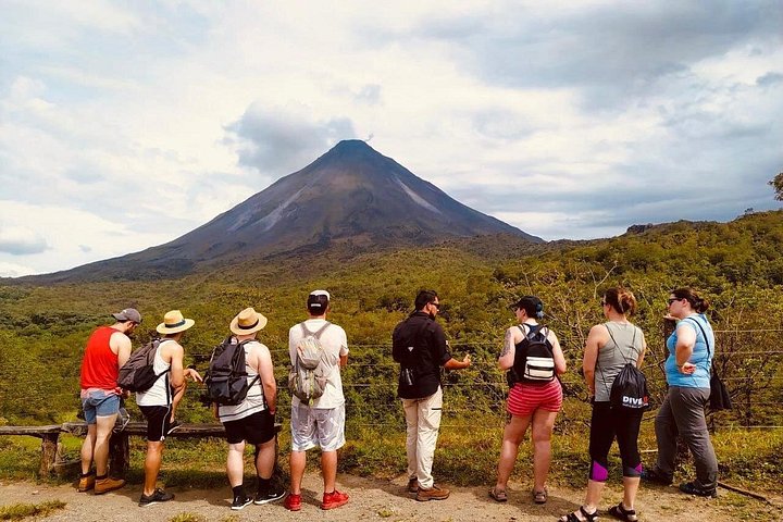 ラ・フォルトゥナの自然の美しさを探索：滝、吊り橋、アレナル火山、写真41 | wizardtrip