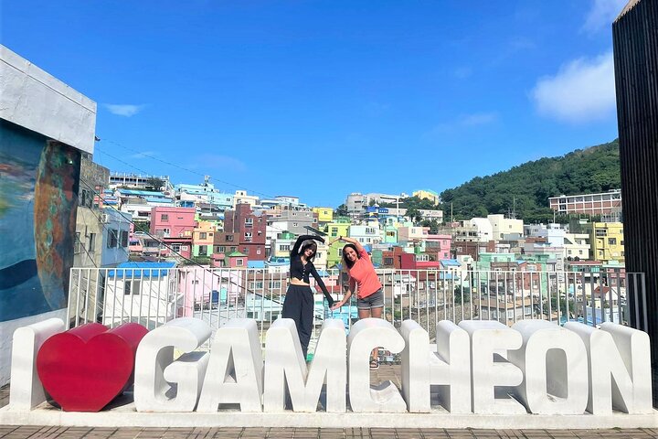 Private guided tour exploring Busan's cultural sites, markets, and scenic spots, photo 7 | wizardtrip