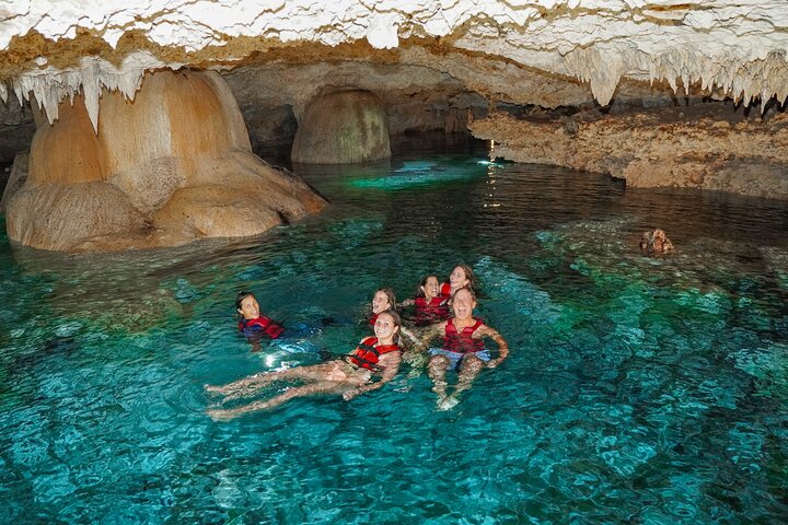 Snorkla med havssköldpaddor och utforska cenotes på en halvdagstur från Playa del Carmen, Mexiko, foto 13 | wizardtrip