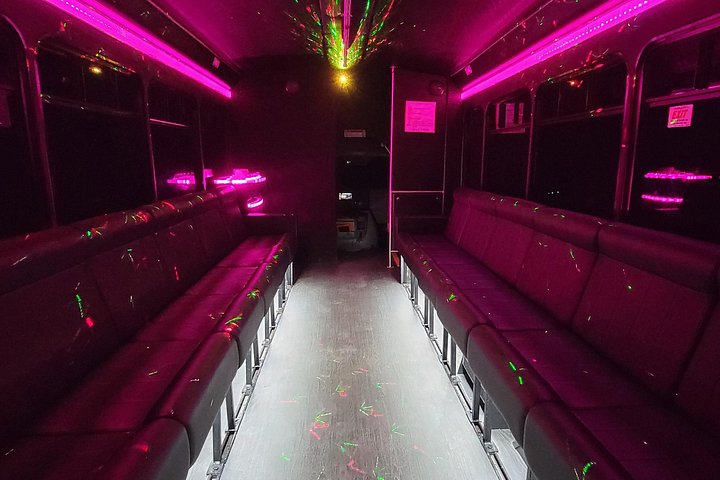 Temecula wijn tour met luxe partybus vervoer en wijnbezoeken, foto 16 | wizardtrip