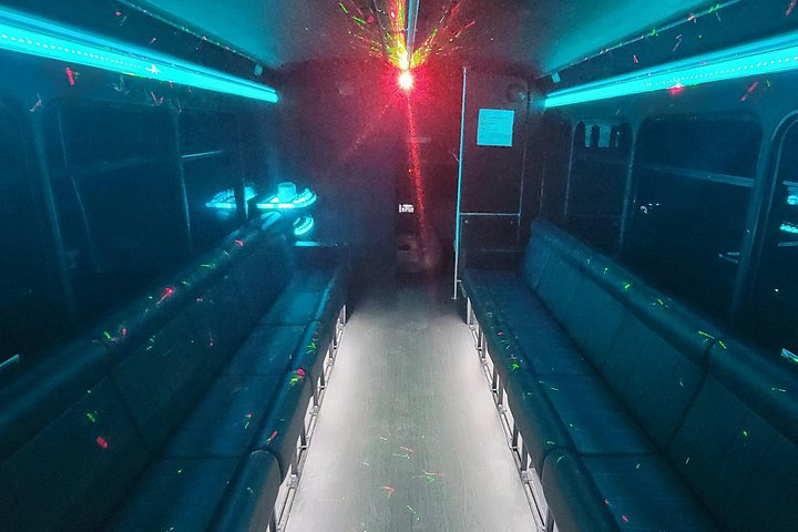 Temecula wijn tour met luxe partybus vervoer en wijnbezoeken, foto 18 | wizardtrip