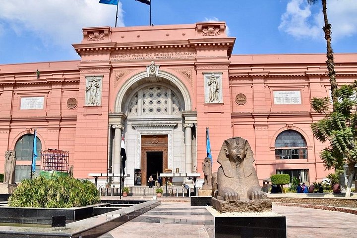 Excursion privée d'une journée de Charm au Caire en avion, avec pyramides, Sphinx, musée et bazar, photo 19 | wizardtrip