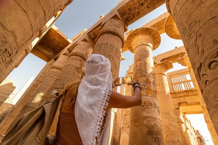 Een schilderachtige Nijlcruise van Aswan naar Luxor, Egypte, met oude tempels en ballonvaarten, foto 17 | wizardtrip