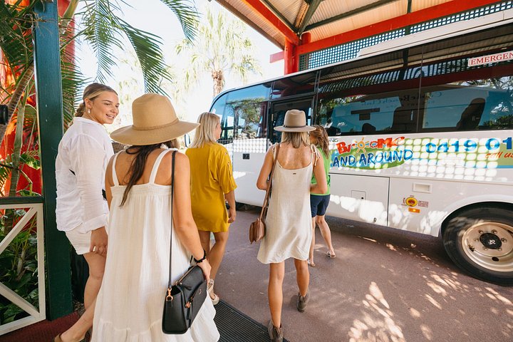 Explorez le Malcolm Douglas Crocodile Park de Broome, avec ses crocodiles, alligators et efforts de conservation, photo 15 | wizardtrip