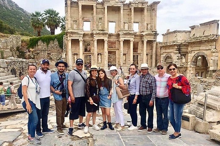 Tour privato dell'antica Efeso, Casa della Vergine Maria, Basilica di San Giovanni e Tempio di Artemide a Kusadasi, Turchia, foto 19 | wizardtrip