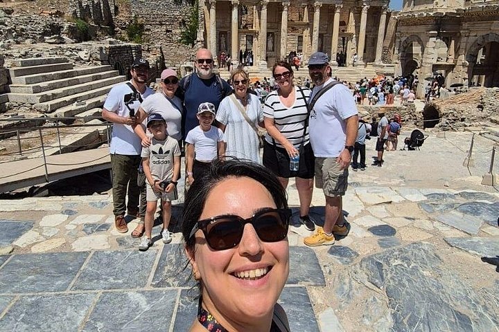 Tour privato dell'antica Efeso, Casa della Vergine Maria, Basilica di San Giovanni e Tempio di Artemide a Kusadasi, Turchia, foto 29 | wizardtrip