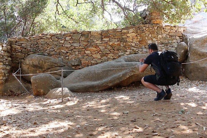 Explore a história e cultura de Naxos, visitando locais antigos, aldeias tradicionais e pedreiras de mármore, foto 24 | wizardtrip