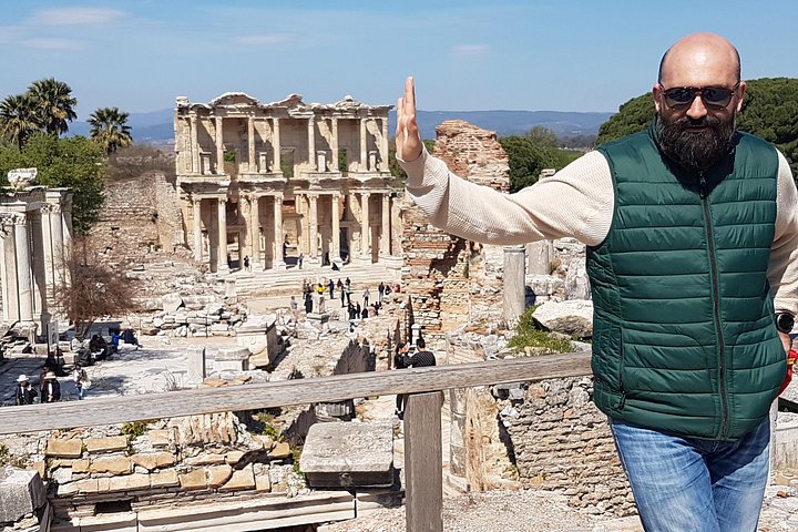 Utforska den antika staden Efesos och Artemistemplet på en guidad tur från Izmir, foto 6 | wizardtrip
