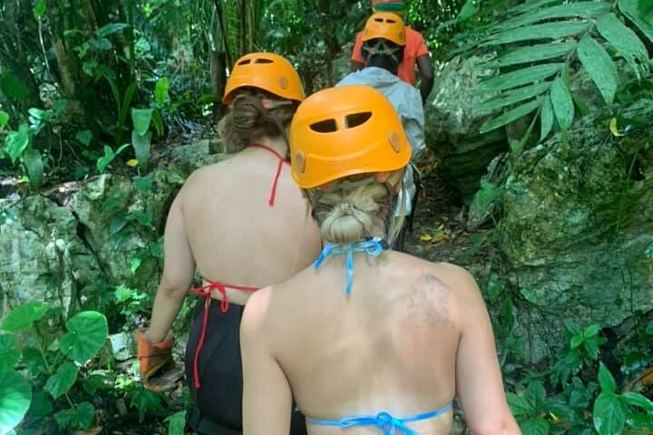 Heldagseventyr i Belize med mayatempler, cave tubing og svævebane, foto 13 | wizardtrip