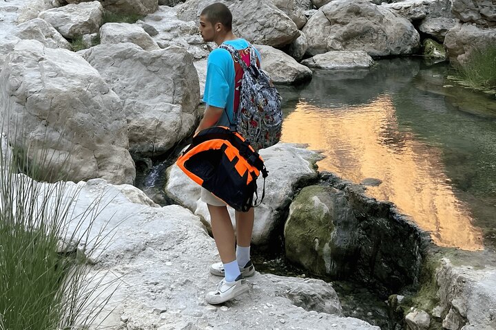 Heldagstur till Wadi Shab och Bimmah Sinkhole från Muscat, Oman, foto 15 | wizardtrip