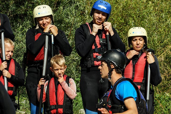 Forsränningsäventyr på Soča-floden i Bovec, Slovenien, med professionell fotografering, foto 12 | wizardtrip