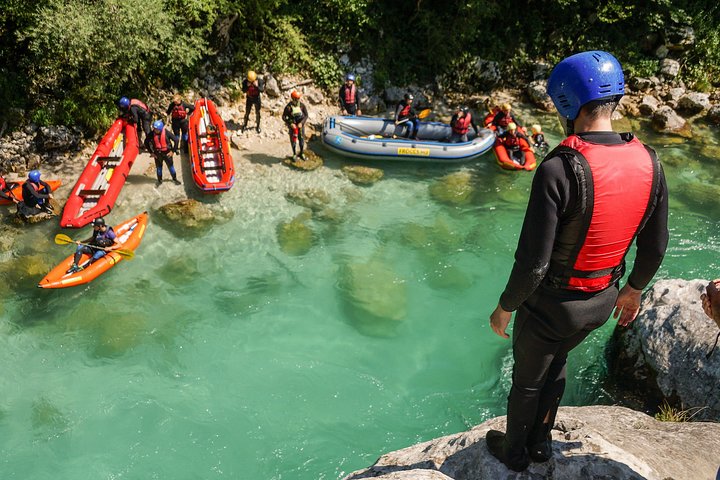 Forsränningsäventyr på Soča-floden i Bovec, Slovenien, med professionell fotografering, foto 14 | wizardtrip