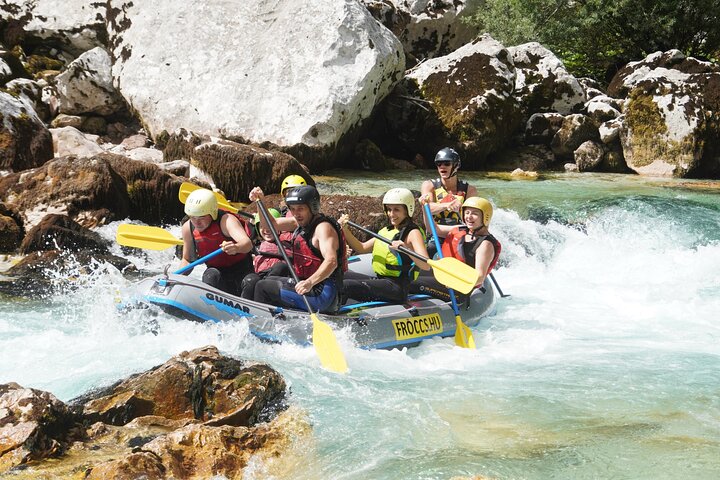 Forsränningsäventyr på Soča-floden i Bovec, Slovenien, med professionell fotografering, foto 27 | wizardtrip