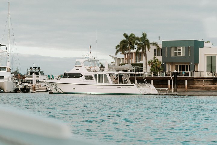 Nyt et naturskjønt 1-times kanalcruise i Mooloolaba, Australia, med luksuriøse hjem og kystutsikt, foto 10 | wizardtrip