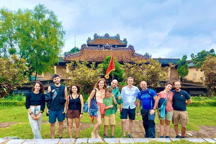 Tour met kleine groep die de Keizerlijke Stad Hue, Hai Van Pass en historische bezienswaardigheden vanuit Da Nang verkent, foto 8 | wizardtrip