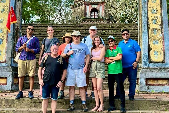 Tour met kleine groep die de Keizerlijke Stad Hue, Hai Van Pass en historische bezienswaardigheden vanuit Da Nang verkent, foto 10 | wizardtrip