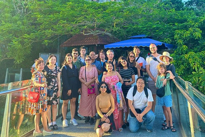 Tour met kleine groep die de Keizerlijke Stad Hue, Hai Van Pass en historische bezienswaardigheden vanuit Da Nang verkent, foto 23 | wizardtrip
