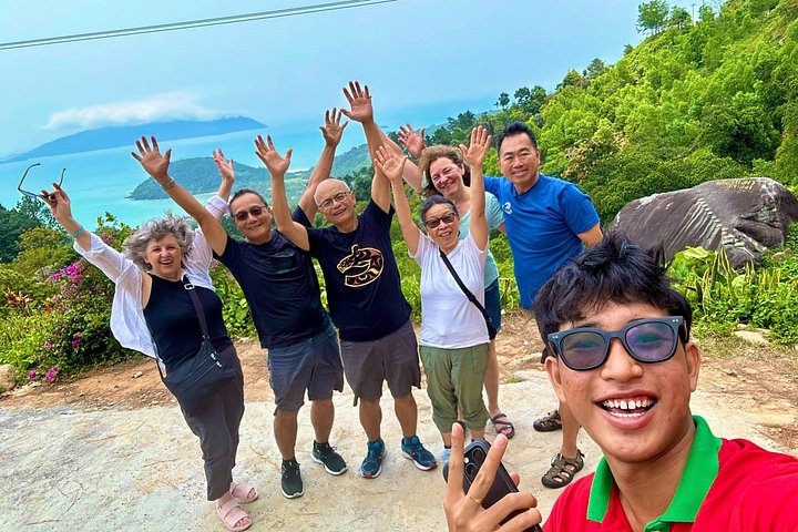 Tour met kleine groep die de Keizerlijke Stad Hue, Hai Van Pass en historische bezienswaardigheden vanuit Da Nang verkent, foto 35 | wizardtrip