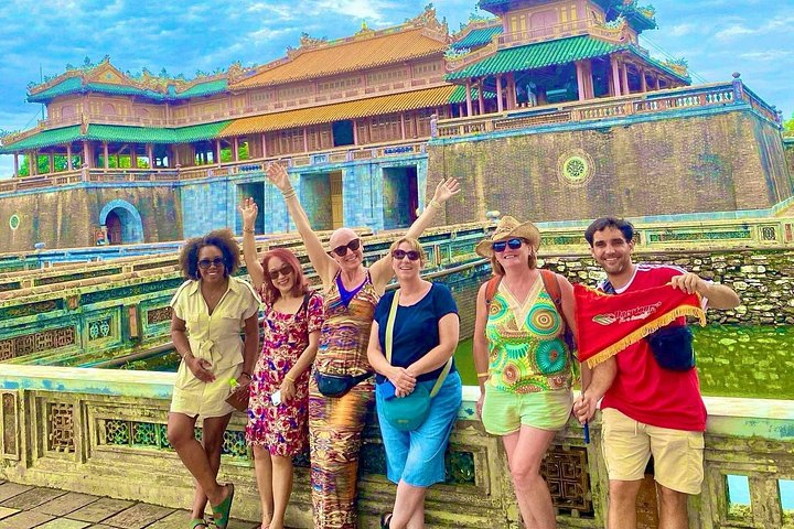 Tour met kleine groep die de Keizerlijke Stad Hue, Hai Van Pass en historische bezienswaardigheden vanuit Da Nang verkent, foto 40 | wizardtrip