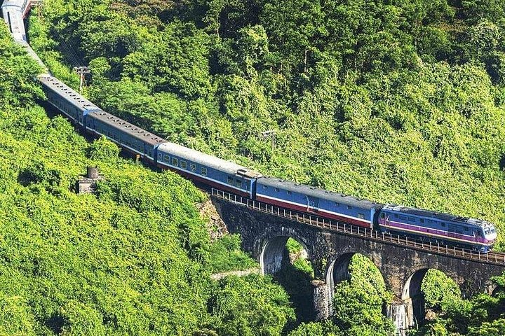 Malerische Zugfahrt durch den vietnamesischen Hai Van Pass zu den historischen Stätten von Hue, Foto 9 | wizardtrip