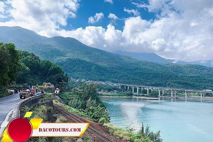 Malerische Zugfahrt durch den vietnamesischen Hai Van Pass zu den historischen Stätten von Hue, Foto 15 | wizardtrip
