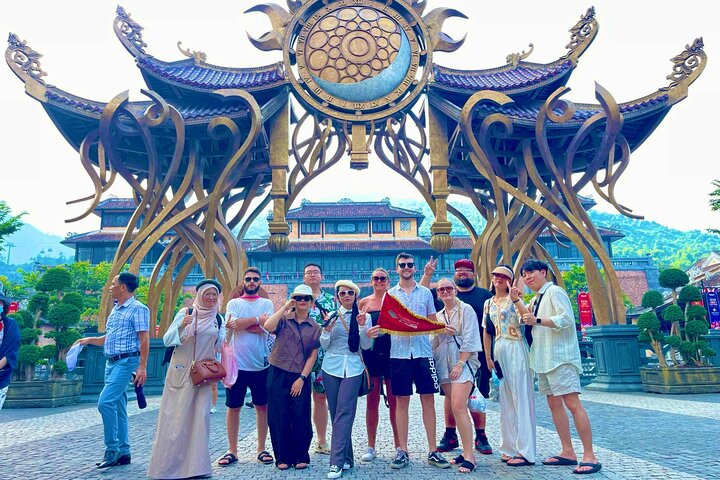 Tour de día completo a las Colinas de Ba Na y al Puente Dorado desde Da Nang, Vietnam, foto 19 | wizardtrip