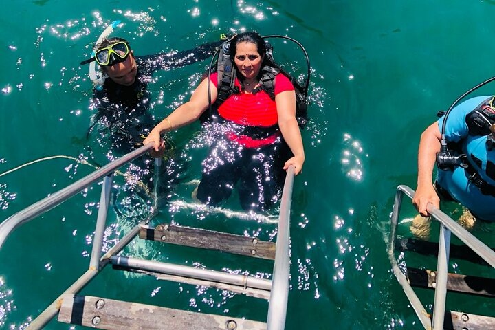 Excursion d'une journée en groupe à l'île de Cham depuis Da Nang, Vietnam, avec snorkeling, plages et culture locale, photo 13 | wizardtrip