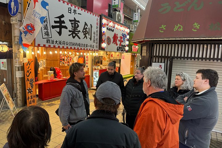 Tour gastronomico di Osaka con piatti e bevande locali nel quartiere di Shinsekai, foto 13 | wizardtrip